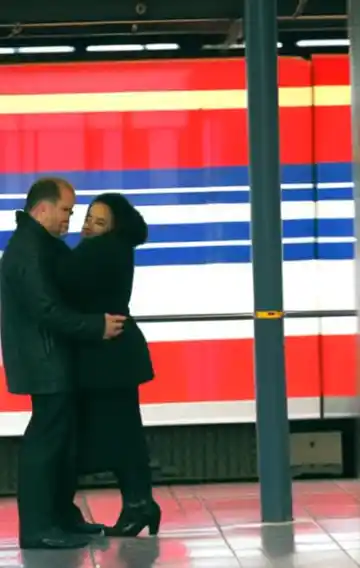 Getting Handsy On The Third Date